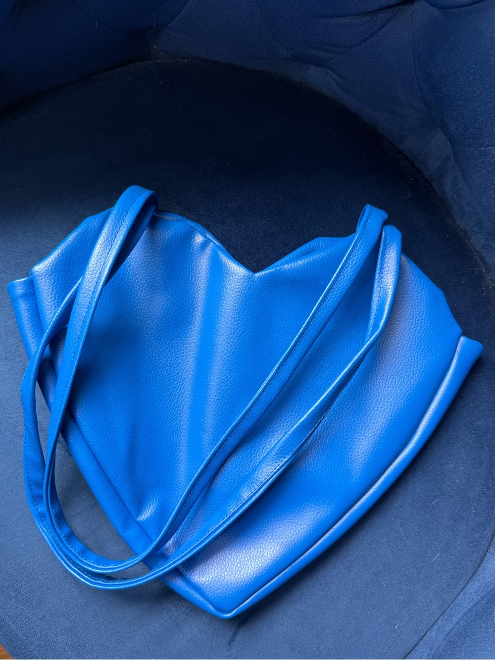 Blue Heart-Shaped Shoulder Bag – Women’s Fashion Tote - Picture 5 of 5